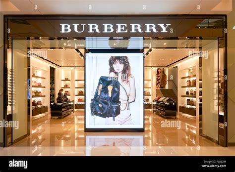 Burberry hong kong shop